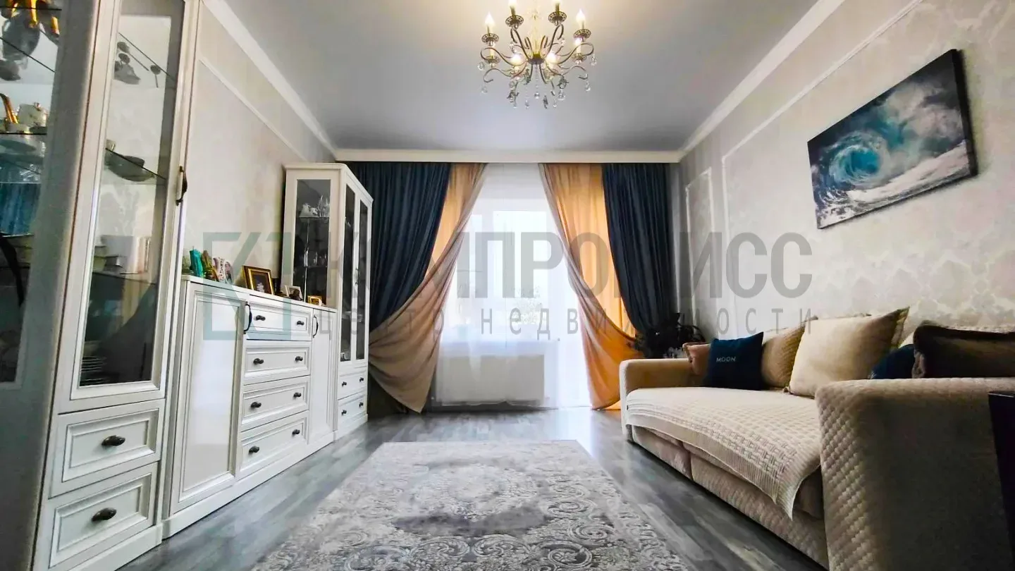 📍 Двухэтажный дом с плодовым садом на участке  🏠 Дом: ✅ 154 м², 4 комнаты, кухня-гостиная 35 м² ✅ Со