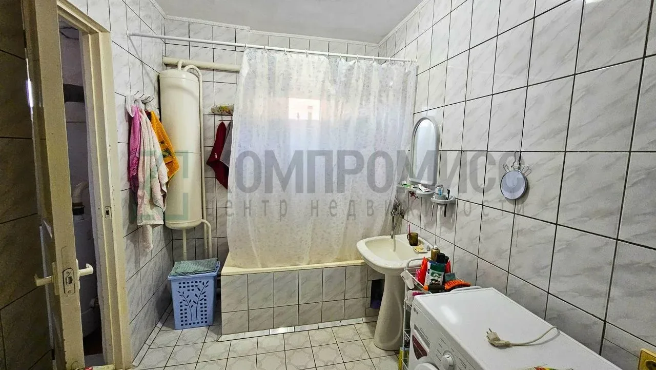📍Кирпичный дом с ремонтом, мебелью и плодовым садом 🏠 Про дом: ✅ Кирпичный, обжитой, 2000 года постр