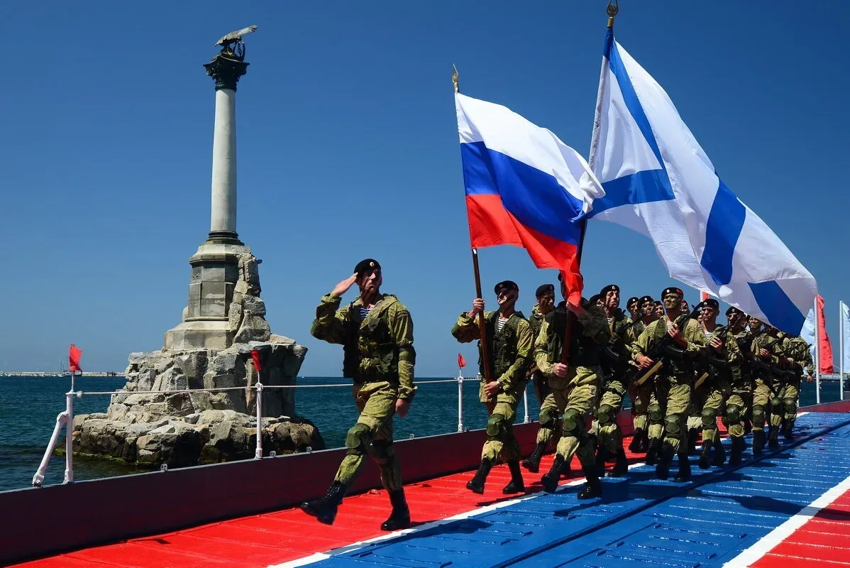 День Черноморского флота ВМФ России  Праздник в честь создания Черноморского флота.   Весной 1783 го
