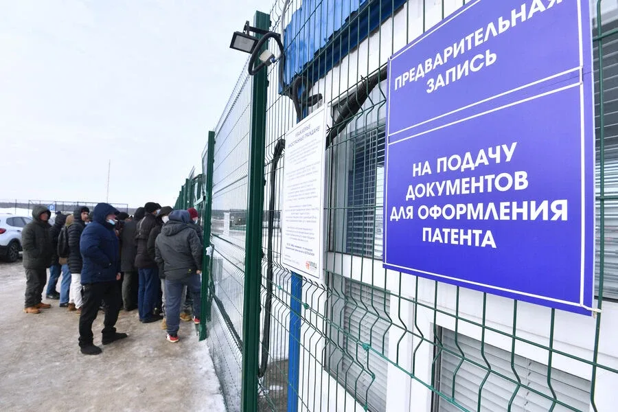O‘zbekistondan Rossiyaga migrantlar borishi kamaymoqda, biroq...  Toshkentdagi «Ma’no» tadqiqot ta