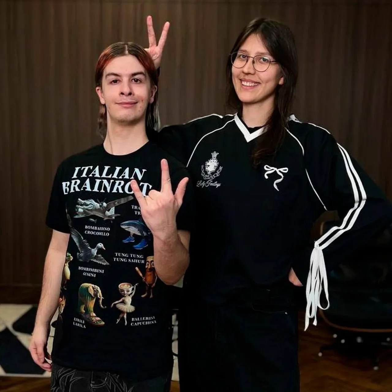 ⚡️ У Золо появилась ДЕВУШКА: Ваня выложил ролик, в котором признался, что состоит в отношениях  Ей с