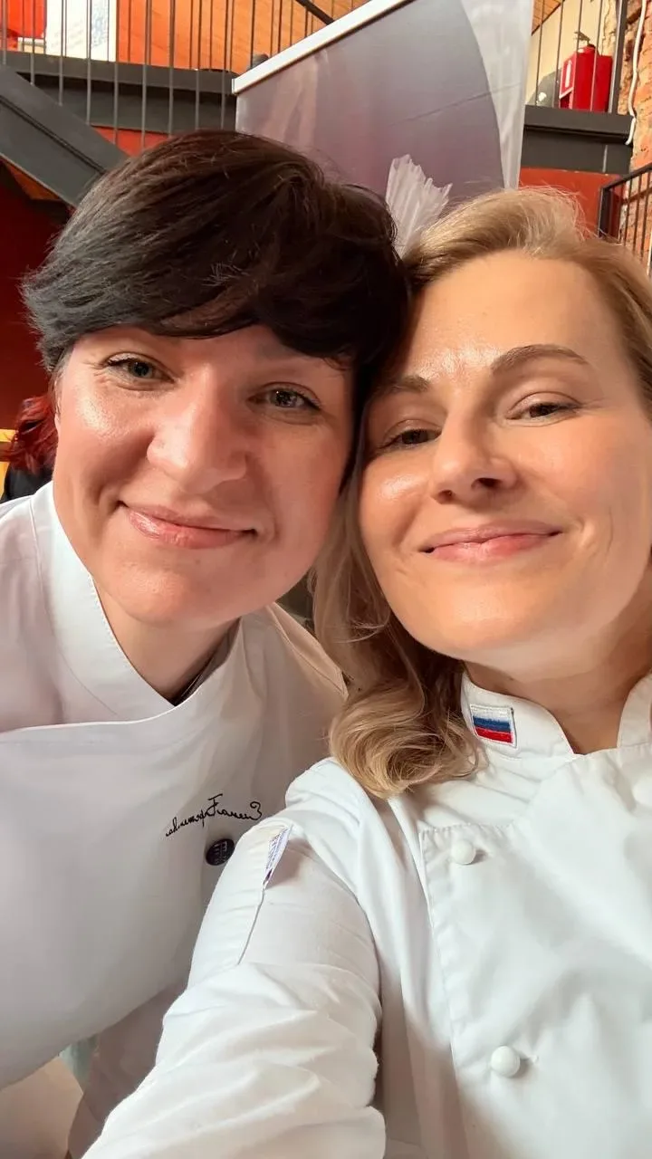 Ну что, первый день Cake Show прошёл ❤️  Несу вам историю, как это было!  Наверное, мои эмоции поймё