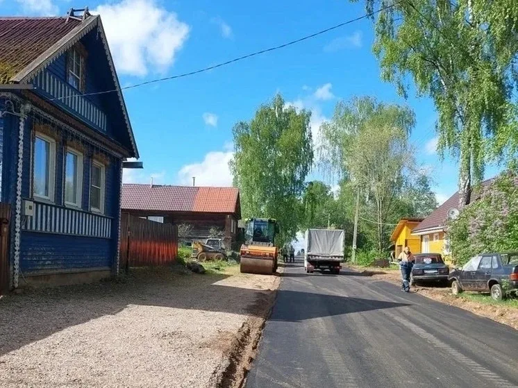 В Крестецком округе Новгородской области на ремонт дорог было выделено 196,1 миллиона рублей!   Ремо