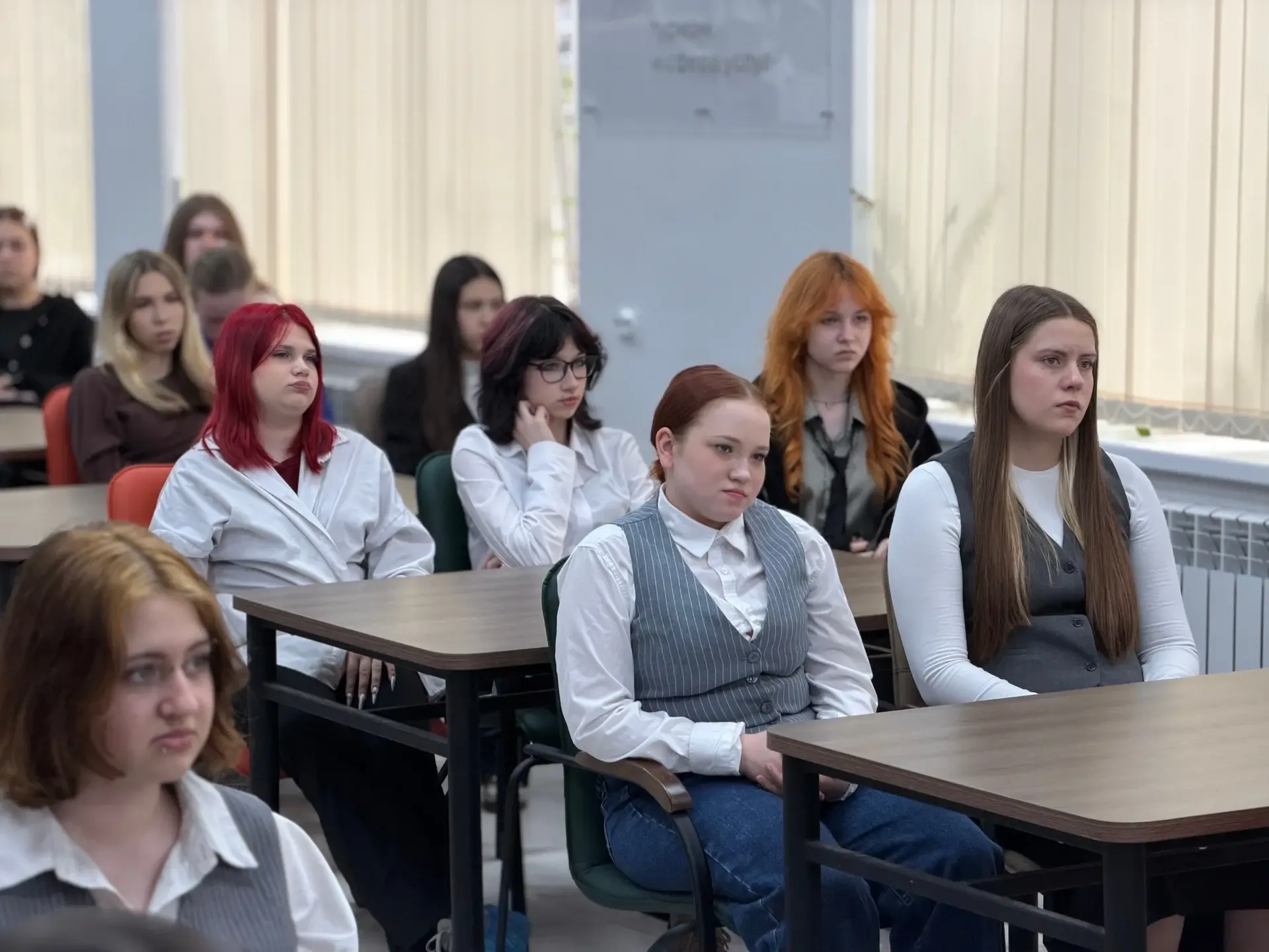 «История без вымысла» дошла до многопрофильного! 🎗️  🙋🏼Со студентами Череповецкого многопрофильного 