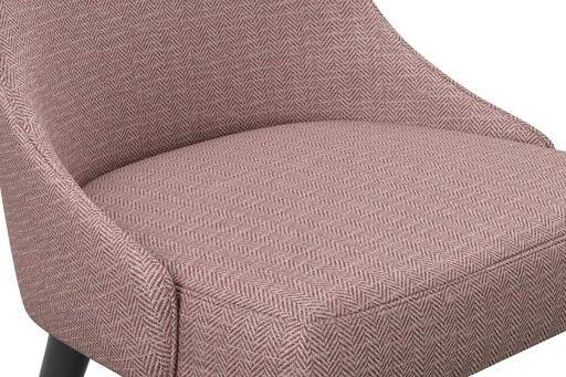 68b541256499057f7d8d6f66.jpg