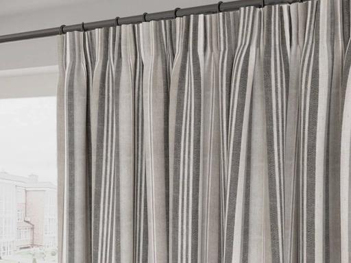 68b560fe6499057f7d907155.jpg