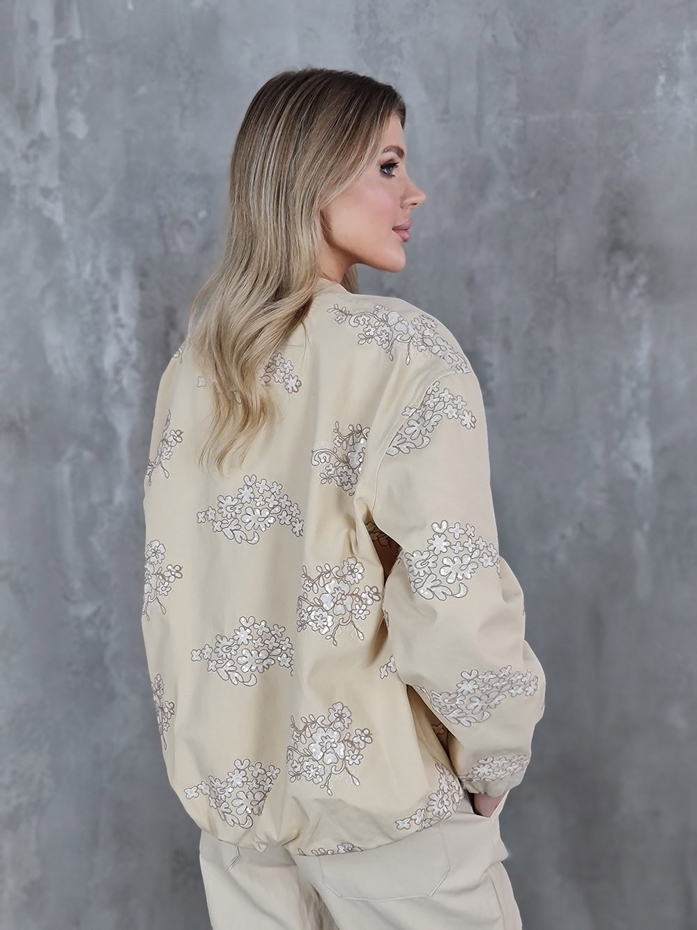 Бомбер Atelier Emi с вышивкой цветы бежевый, фотография №3