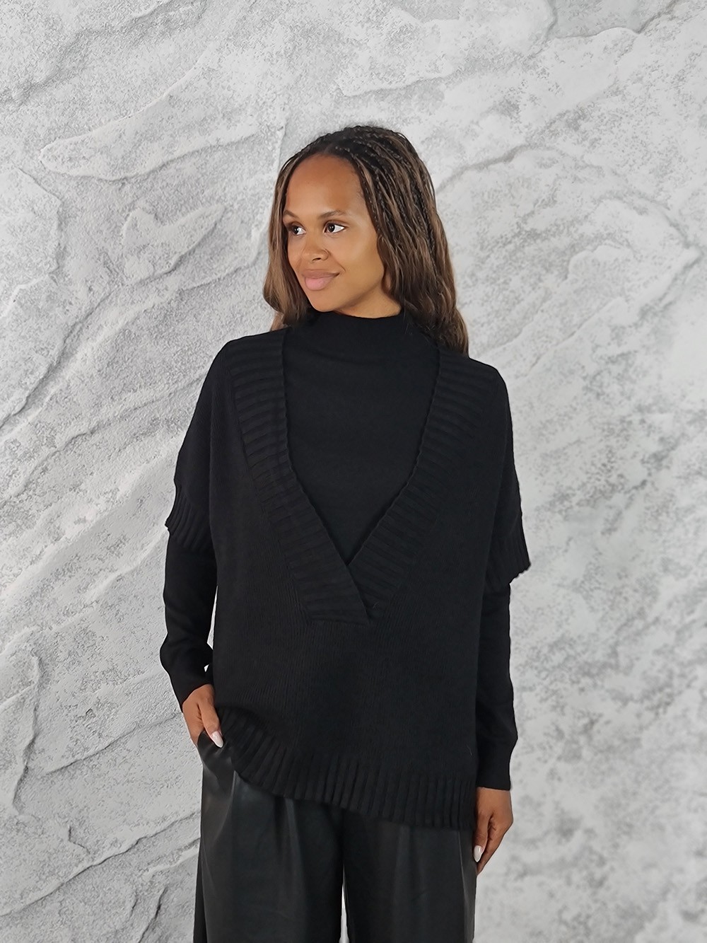 Костюм-тройка BEAUTY WOMEN трикотажный жилет водолазка брюки черный, фотография №4