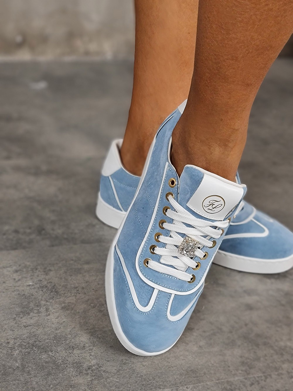 Кеды FEDERICA LANCIONI с украшением сердце замшевые голубые, фотография №1