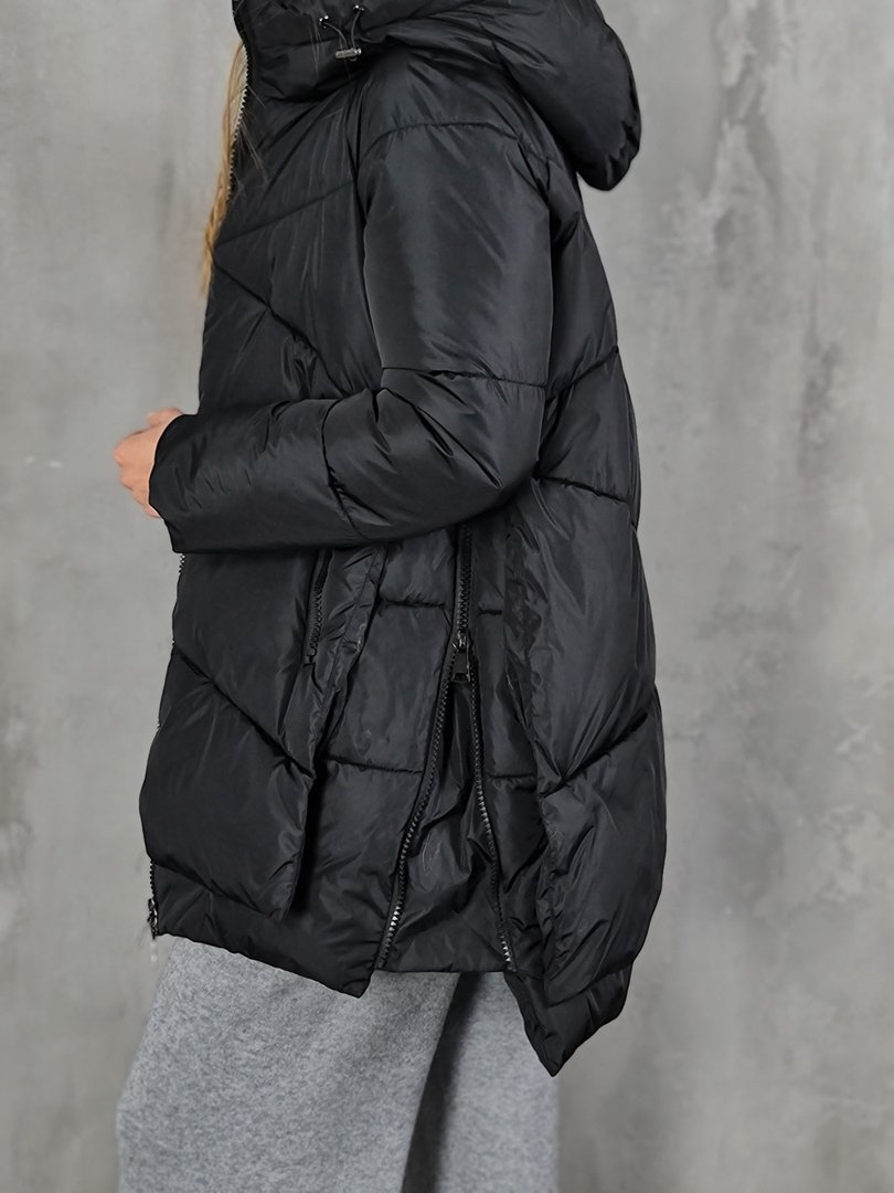 Куртка Please с капюшоном и молниями по бокам чёрная , фотография №4