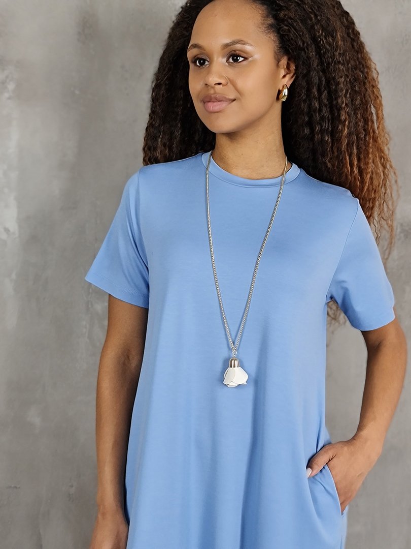 Платье Imperial свободное с кулоном цветком голубое, фотография №2