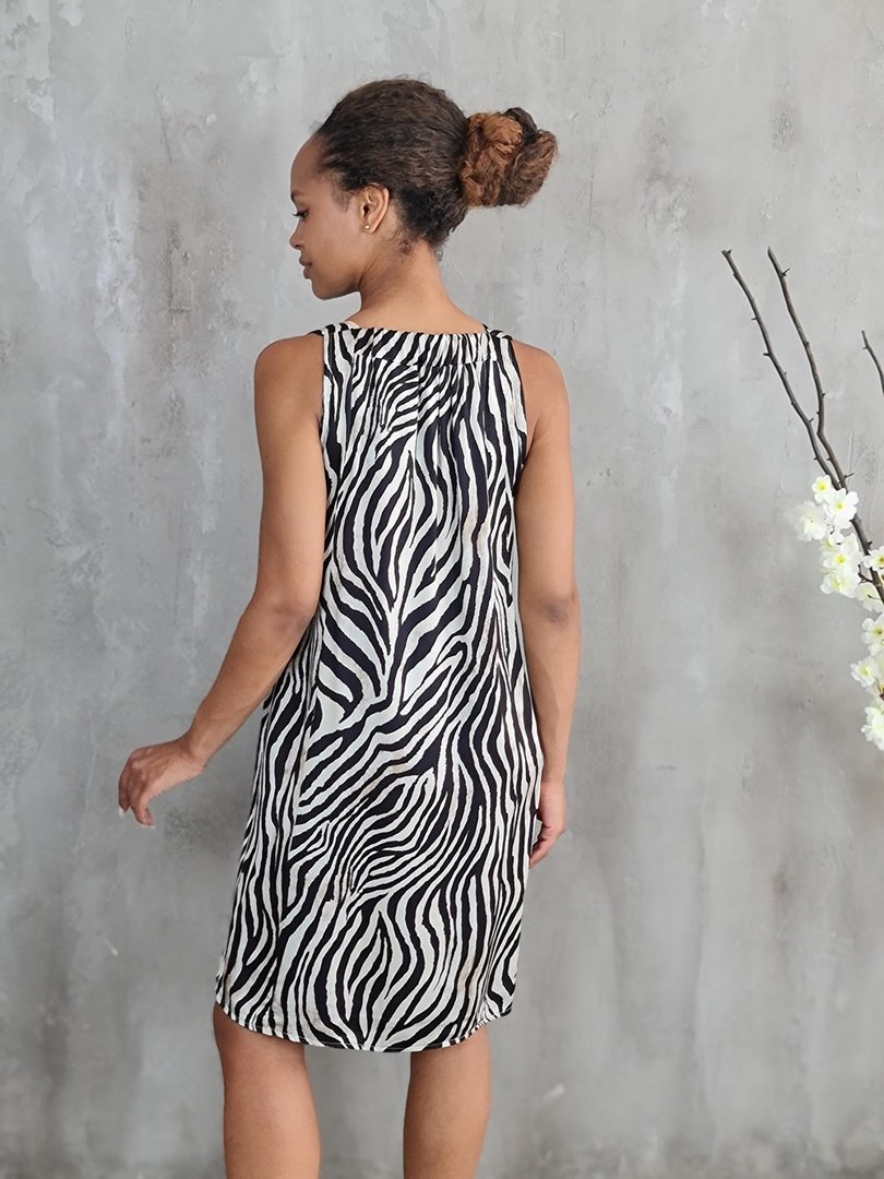 Платье STAR в полоску на резинке на спине черно-белое, фотография №2