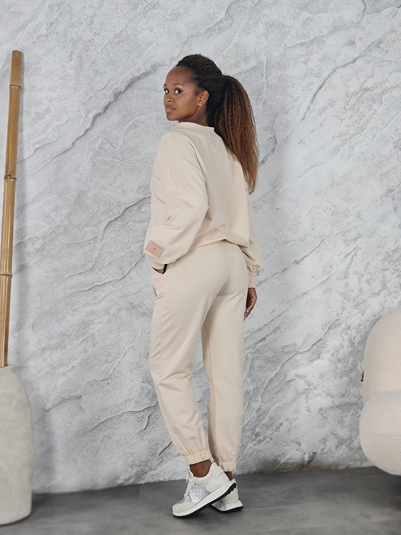Костюм ONE LOVE кардиган и джоггеры бежевый, фотография №2