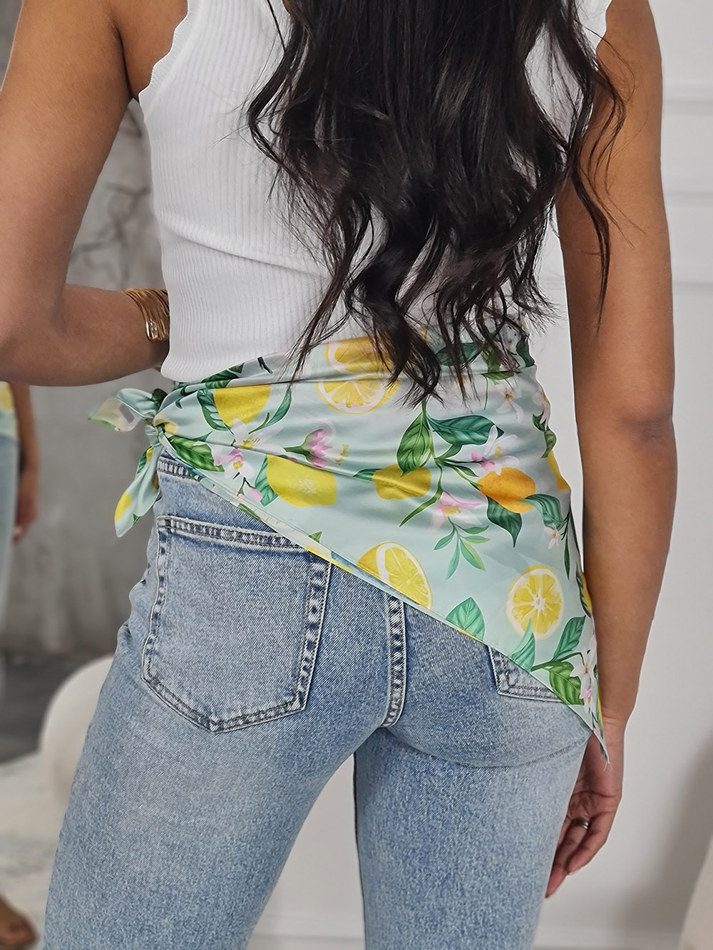 Платок с лимончиками голубой , фотография №6