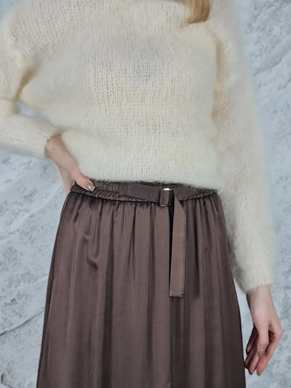 Юбка CLOTHÉ атласная на резинке шоколад, фотография №3