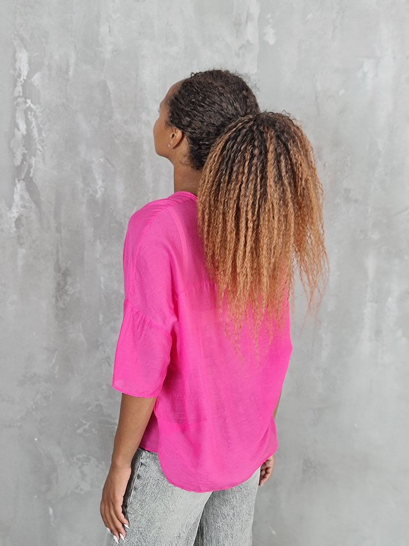 Рубашка Vicolo воздушная с завязками на животе фуксия, фотография №4