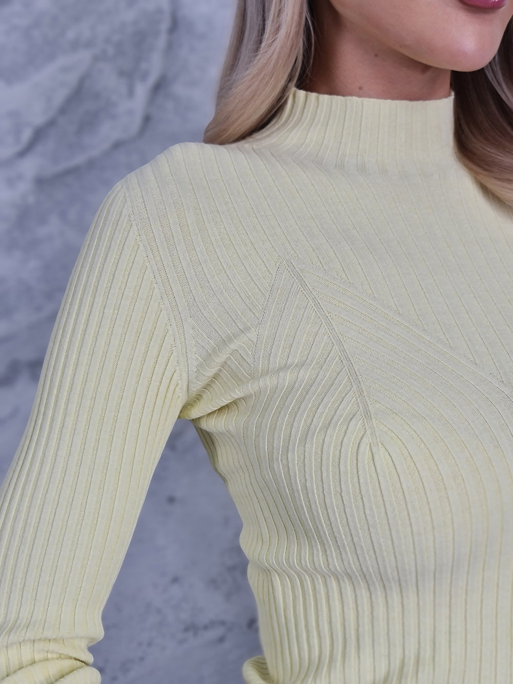 Водолазка Kontatto с фактурным рисунком и низким воротом желтая, фотография №4