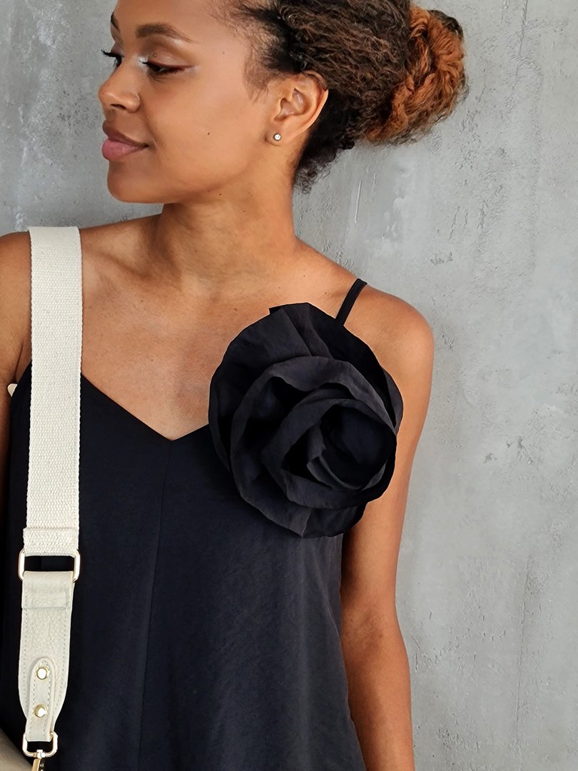 Комбинезон Motel на тонких лямках с брошью черный, фотография №5