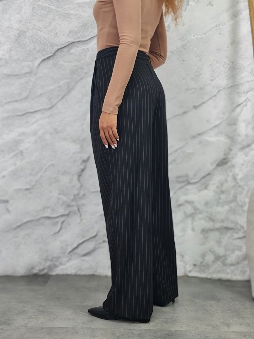 Брюки Imperial прямые в полоску черные, фотография №4