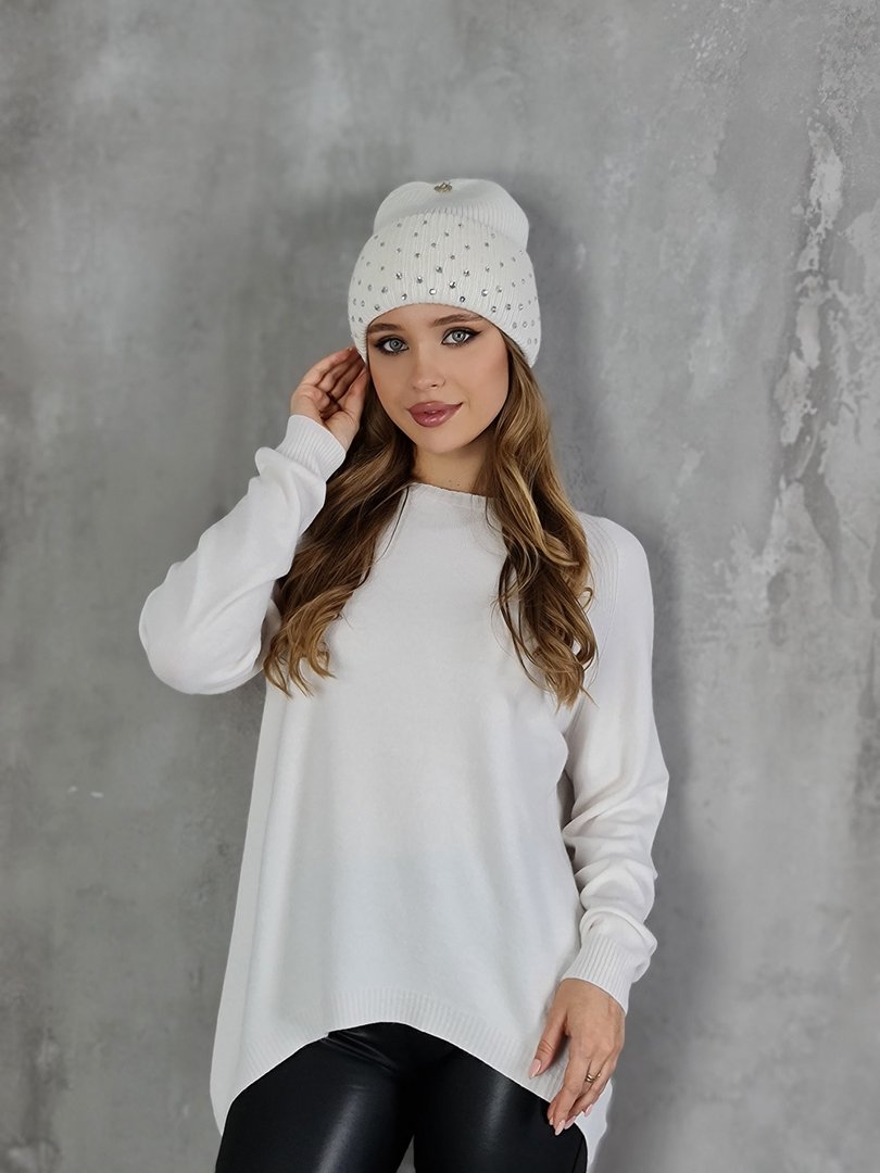 Шапка Mondana с россыпью страз молочная , фотография №2