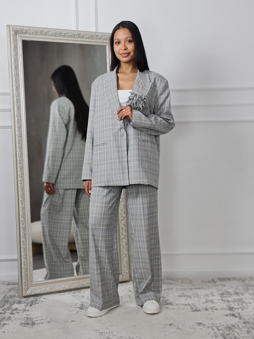 Пиджак Imperial в клетку с брошью серый , фотография №2