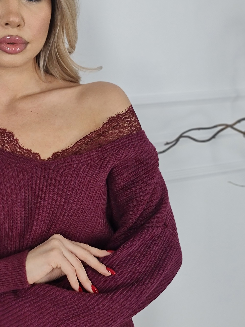 Джемпер Vicolo с кружевным воротником винный, фотография №3