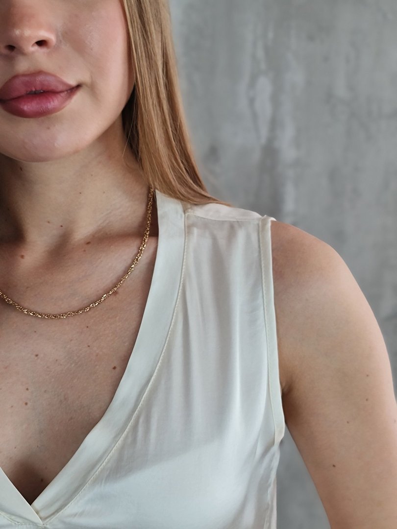 Топ Maryley атласный молочный, фотография №3