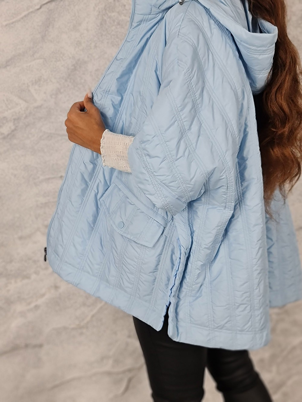 Куртка Monte Cervino рукава летучая мышь с капюшоном голубая, фотография №3