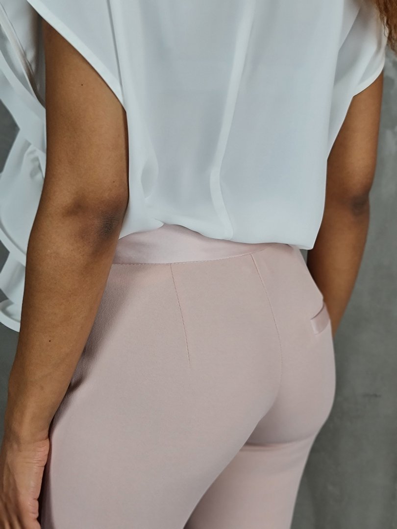 Брюки Imperial с атласным поясом на пуговице пудра , фотография №6
