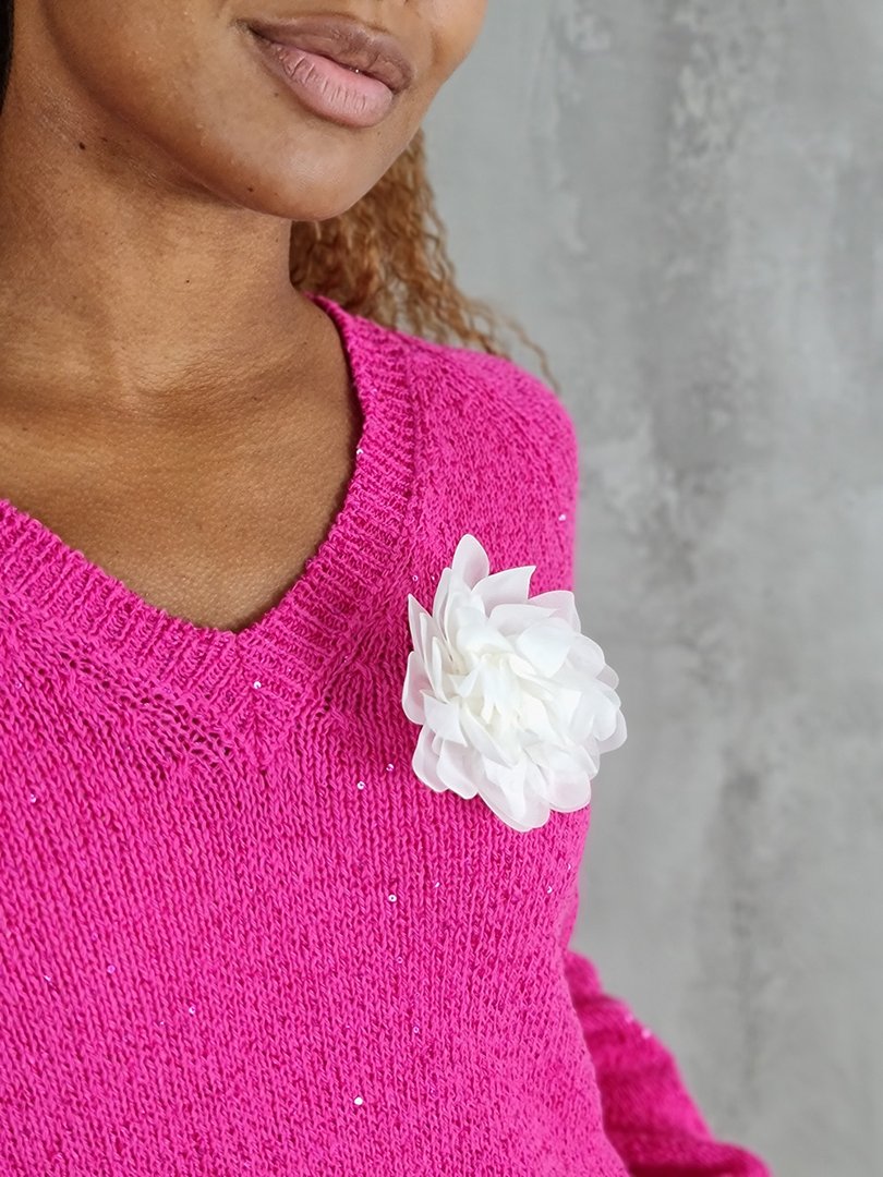 Джемпер Kontatto с пайетками и белой брошкой фуксия, фотография №4