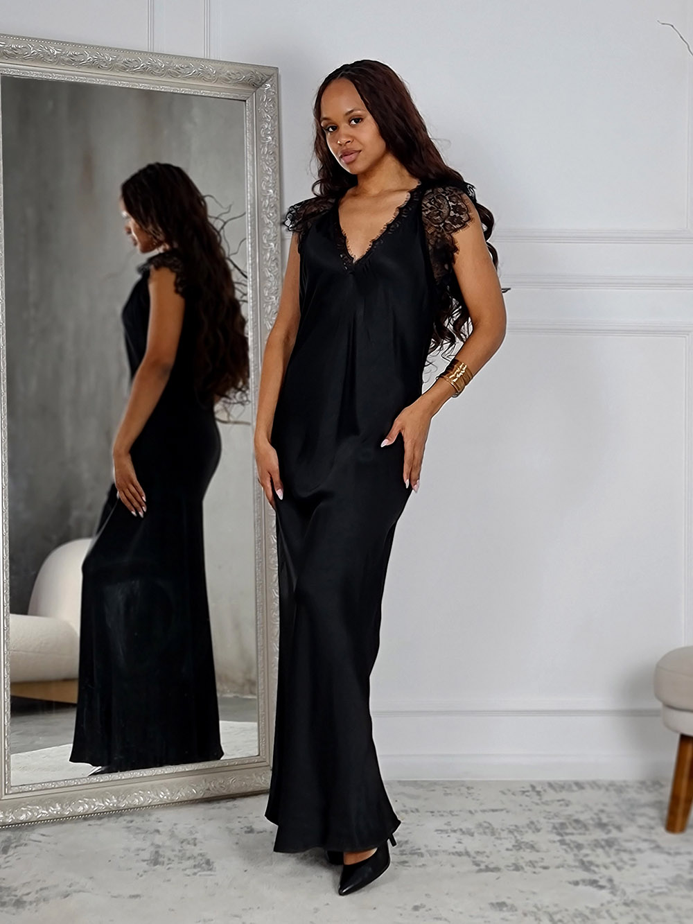 Платье CLOTHÉ длинное с кружевом на рукавах черное, фотография №1