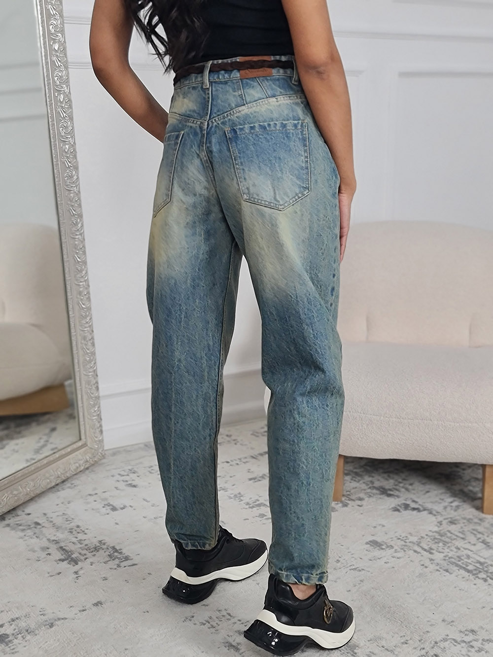 Джинсы Souvenir с шоколадным ремнем голубые , фотография №3