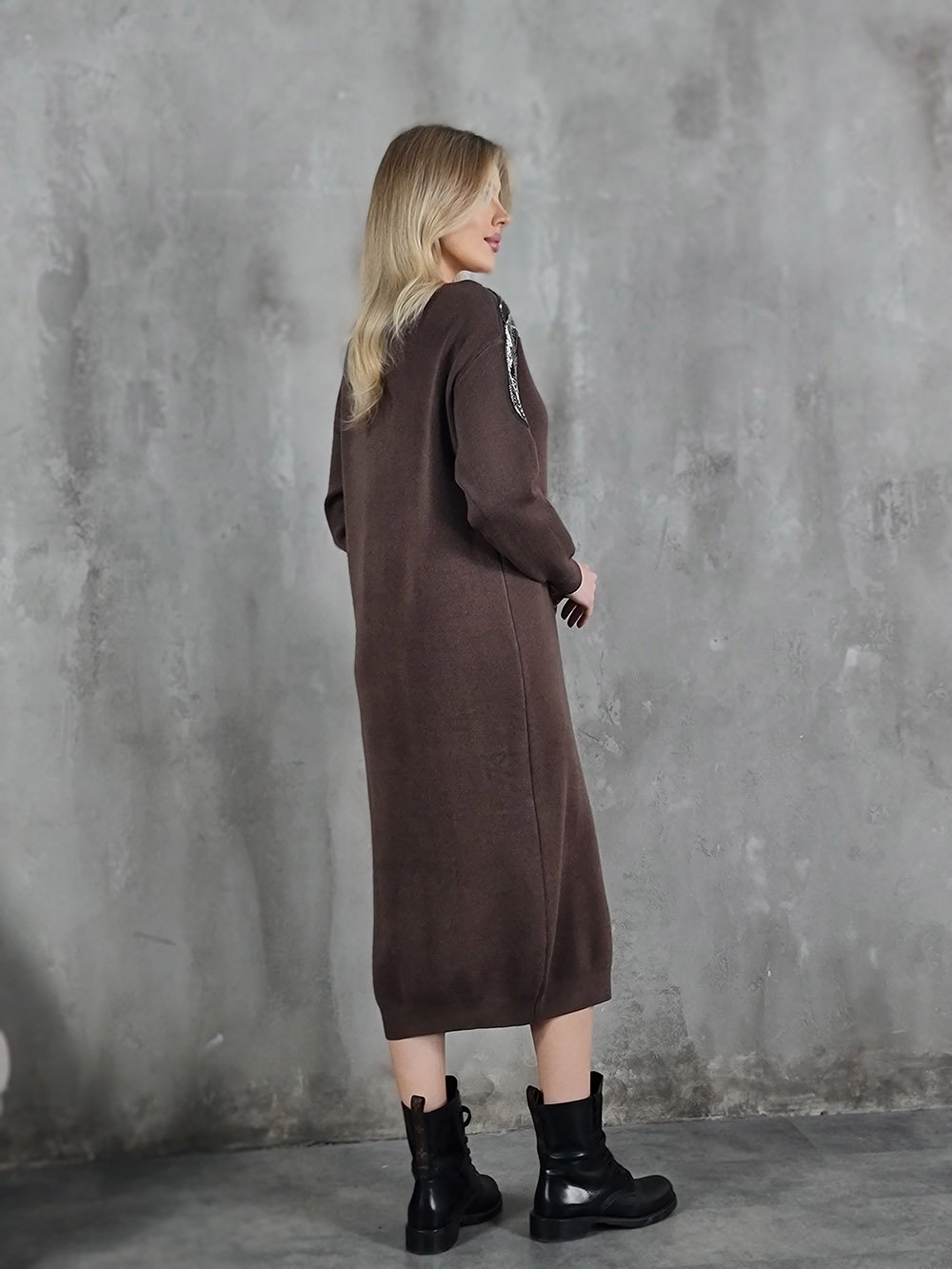 Платье ENZORIA с вышивкой шоколад , фотография №3