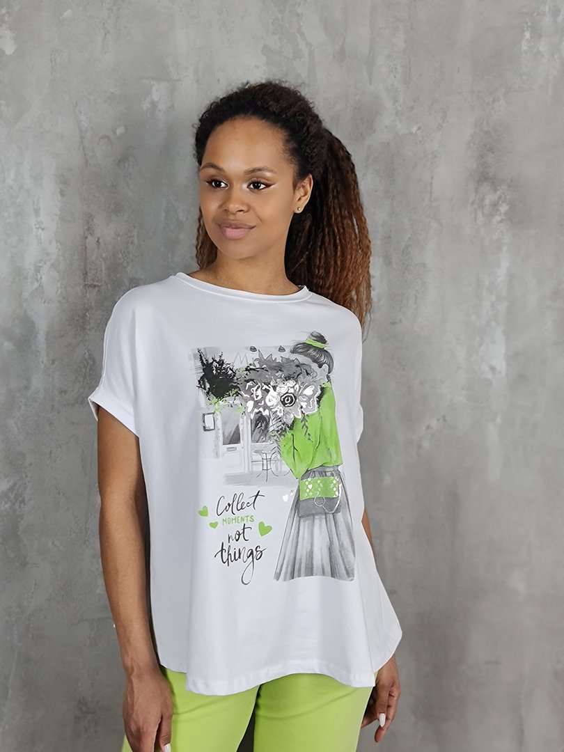 Футболка Naiif свободная с принтом девушки с букетом белая, фотография №1