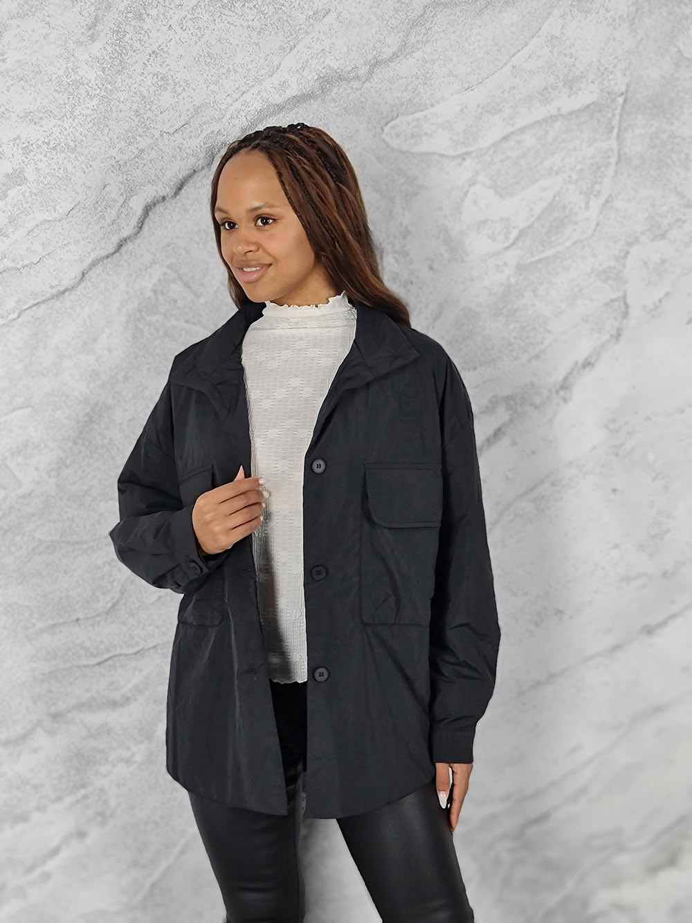 Куртка My Star Collection с карманами на груди черная, фотография №1