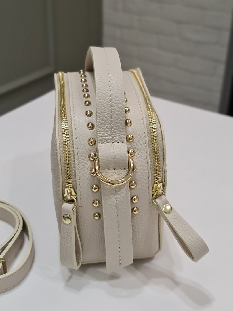 Сумка Leather Country золотистая фурнитура с двумя молниями кремовая, фотография №7