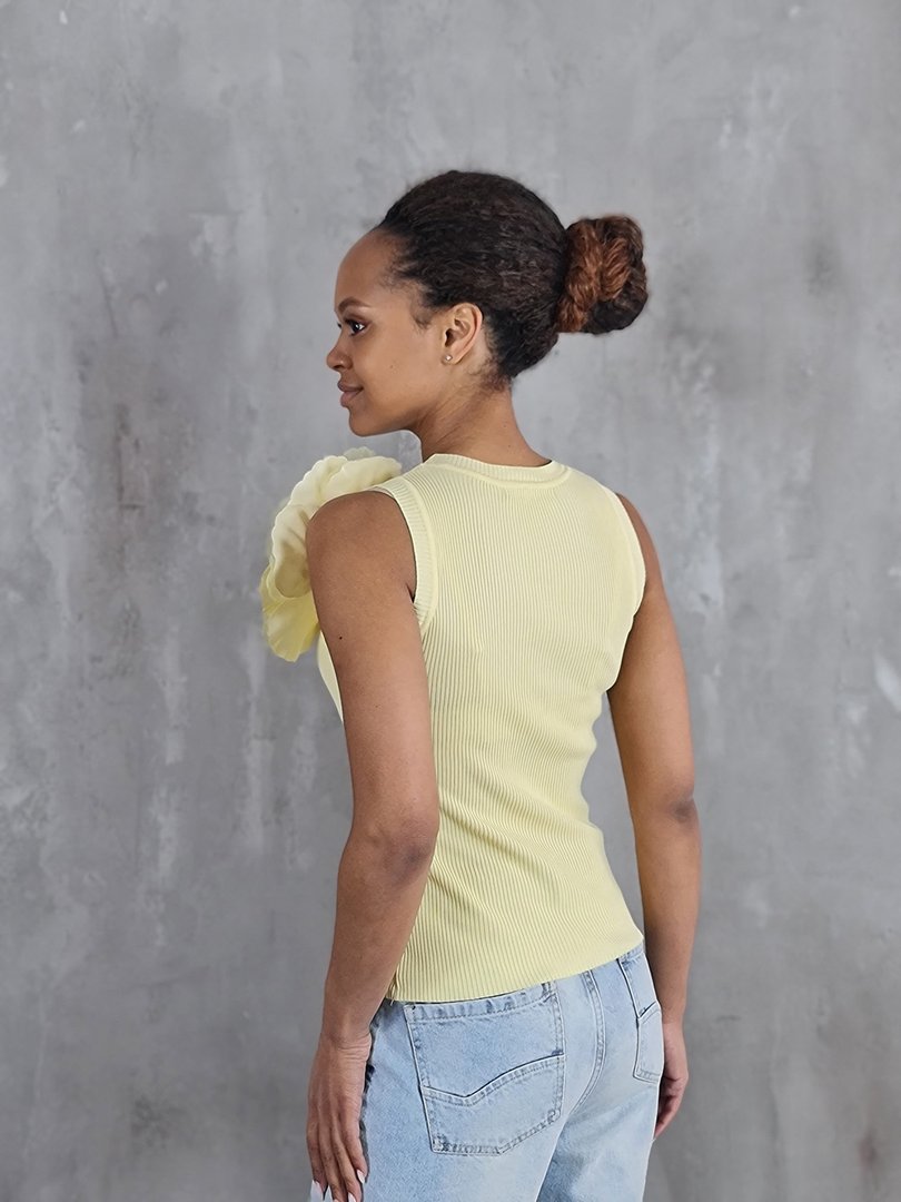 Топ ELSA.M с цветком желтый, фотография №2