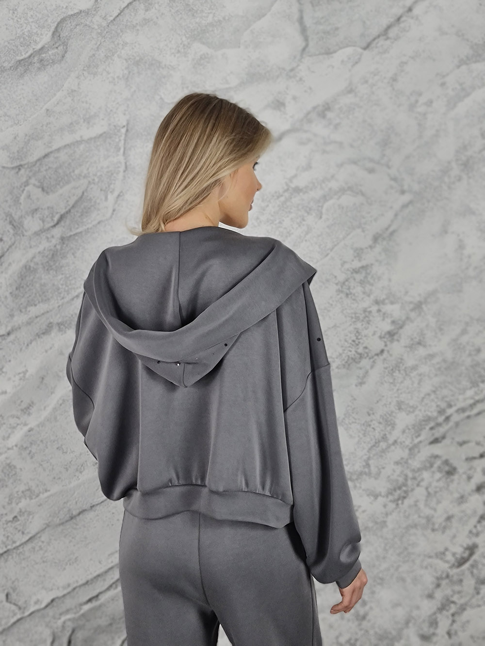 Костюм Imperial спортшик со стразами серый, фотография №3