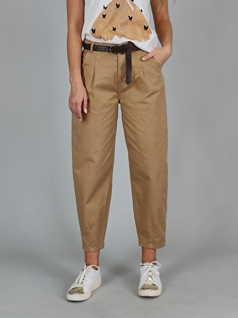 Брюки-бананы Naiif с поясом песочные, фотография №1