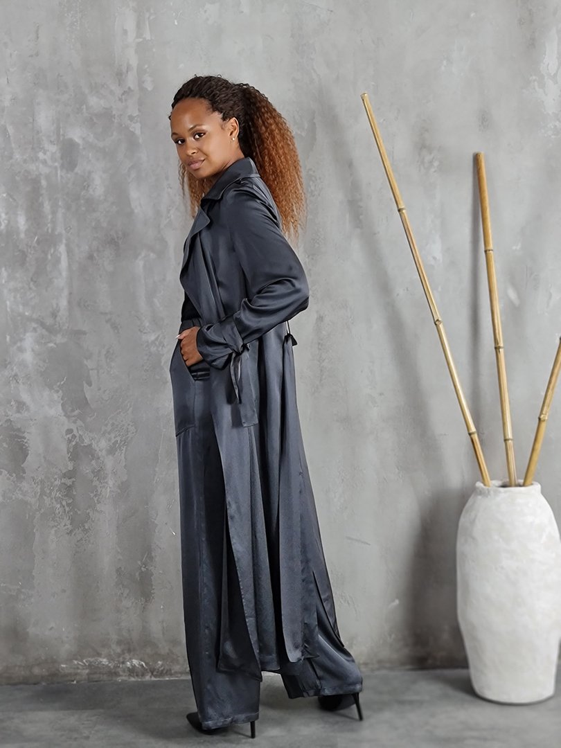 Костюм CLOTHÉ тонкий длинный тренч и брюки графит, фотография №3