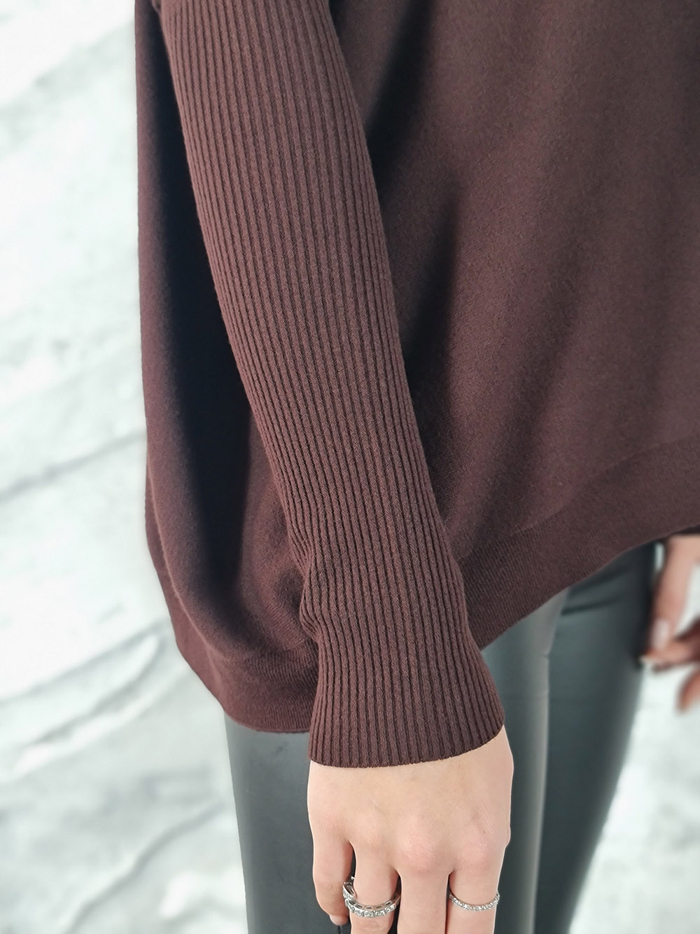 Джемпер Kontatto с рукавами в рубчик шоколад, фотография №2