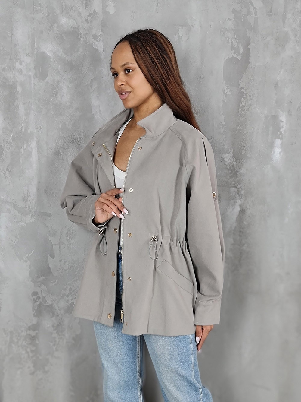 Парка Atelier Emi на кулиске серая, фотография №1