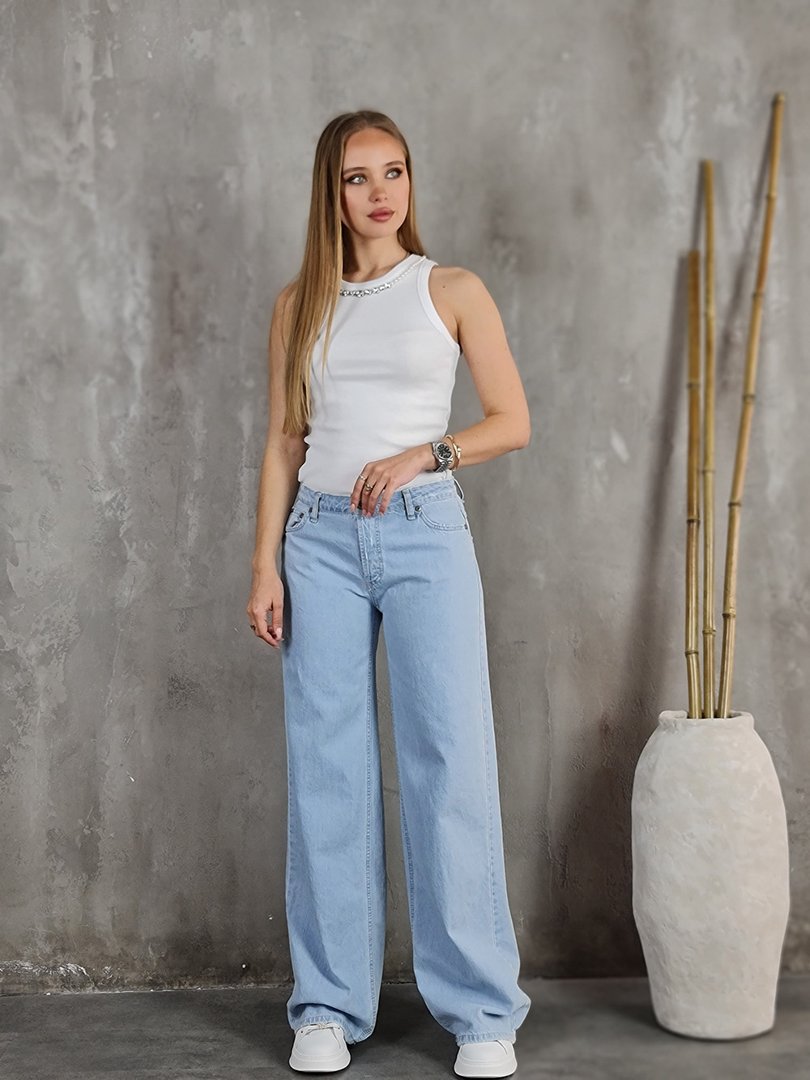 Топ Vicolo в рубчик с камушками спереди белый, фотография №2