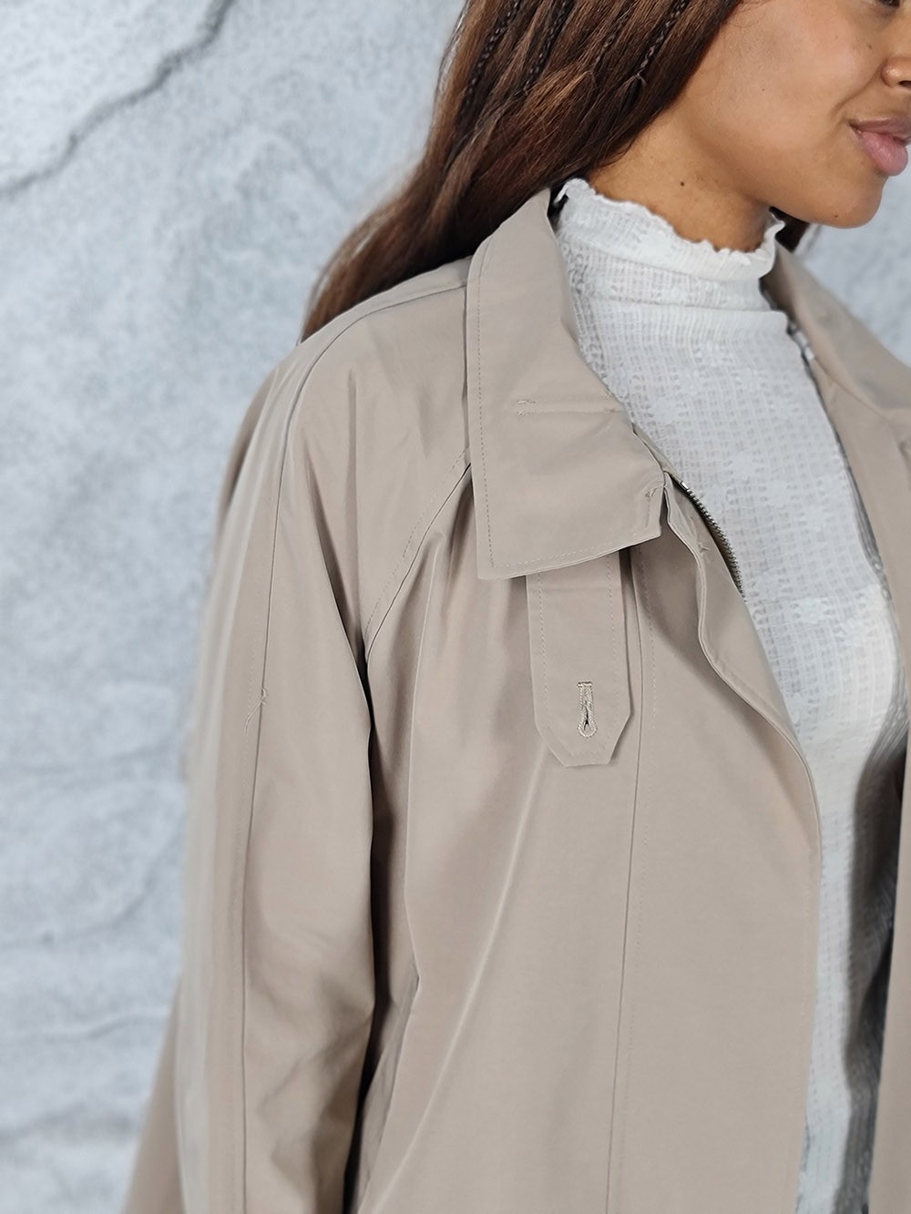 Куртка Monte Cervino из плащевки бежевая, фотография №2