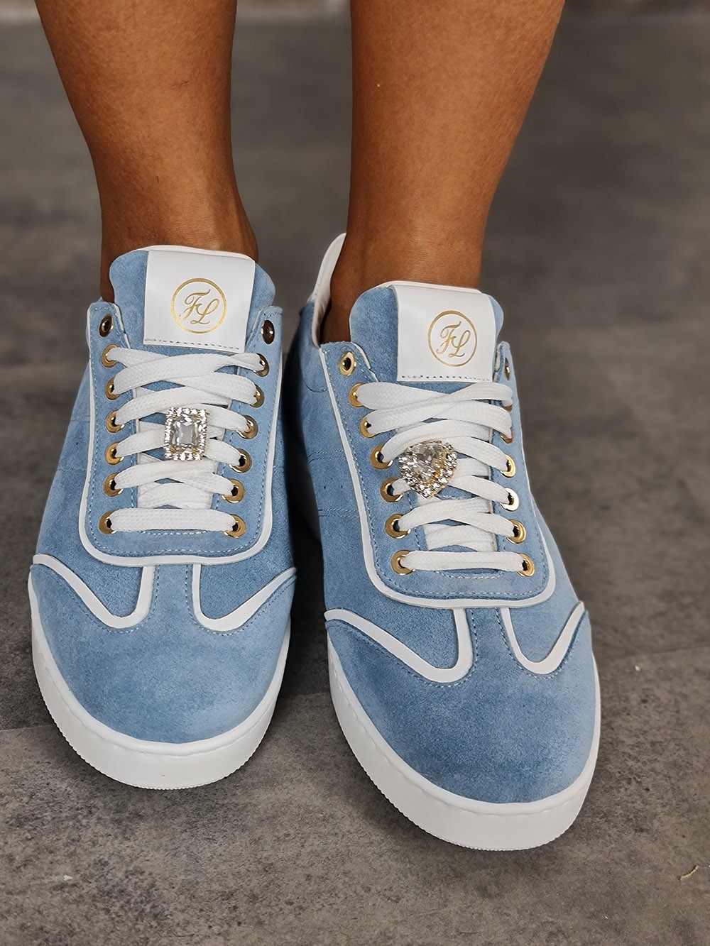 Кеды FEDERICA LANCIONI с украшением сердце замшевые голубые, фотография №3