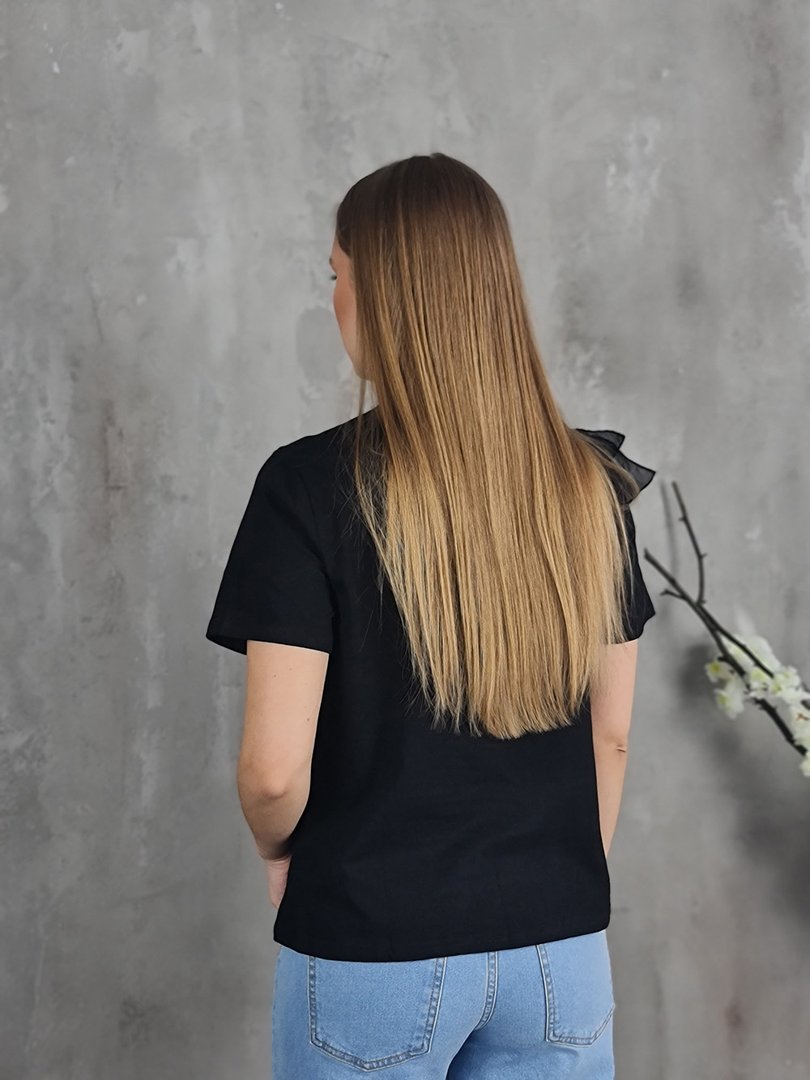 Футболка ELSA.M с воланами на боку черная, фотография №2