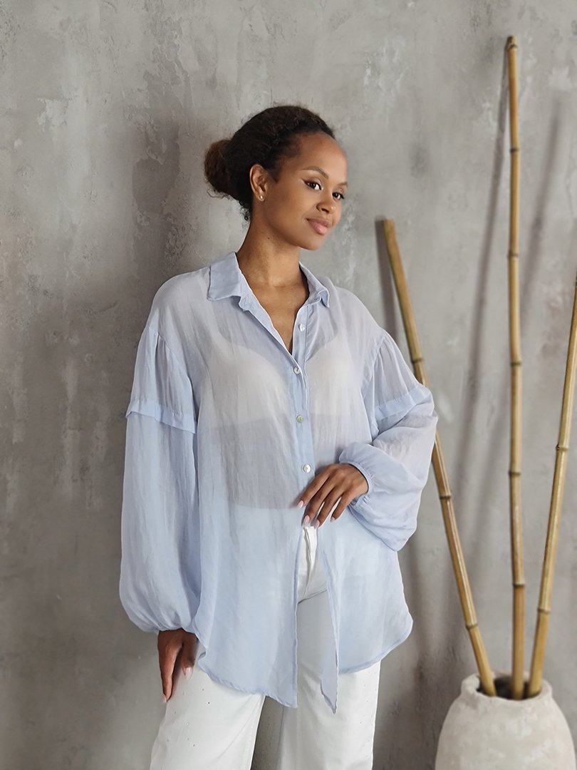 Рубашка MIHO'S с вставками на рукавах голубая, фотография №2