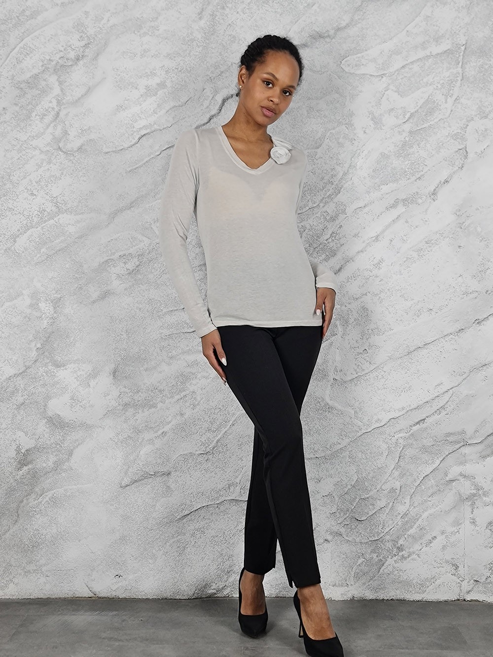 Брюки классические стрелки с карманами на длинной застежке черные, фотография №2