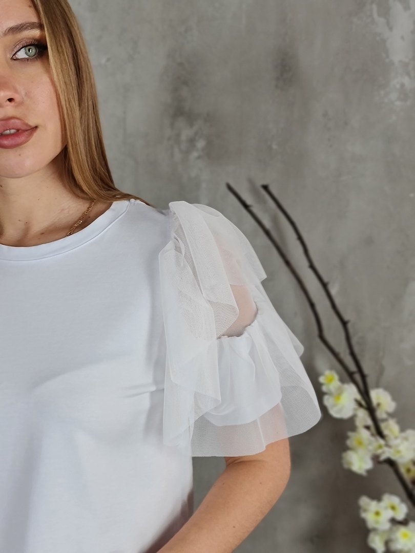 Футболка Please с воланами на одном рукаве белая, фотография №5