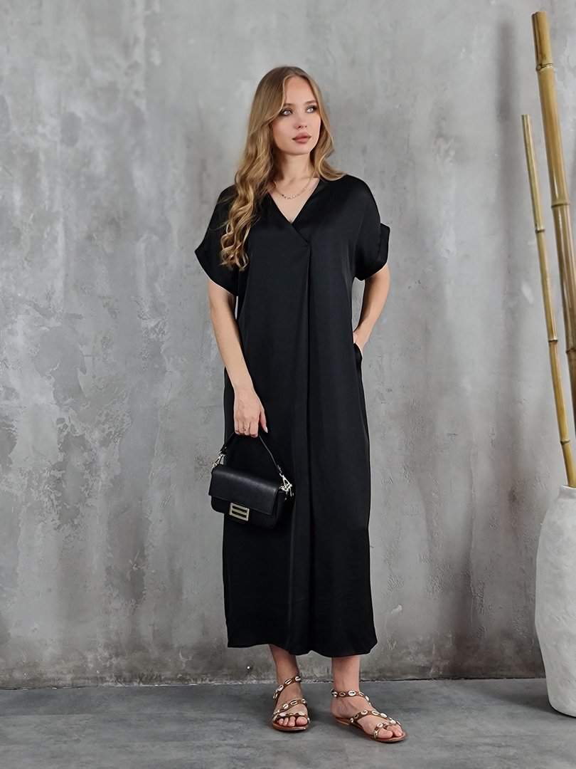 Платье CLOTHÉ с запáхом атласное черное, фотография №2